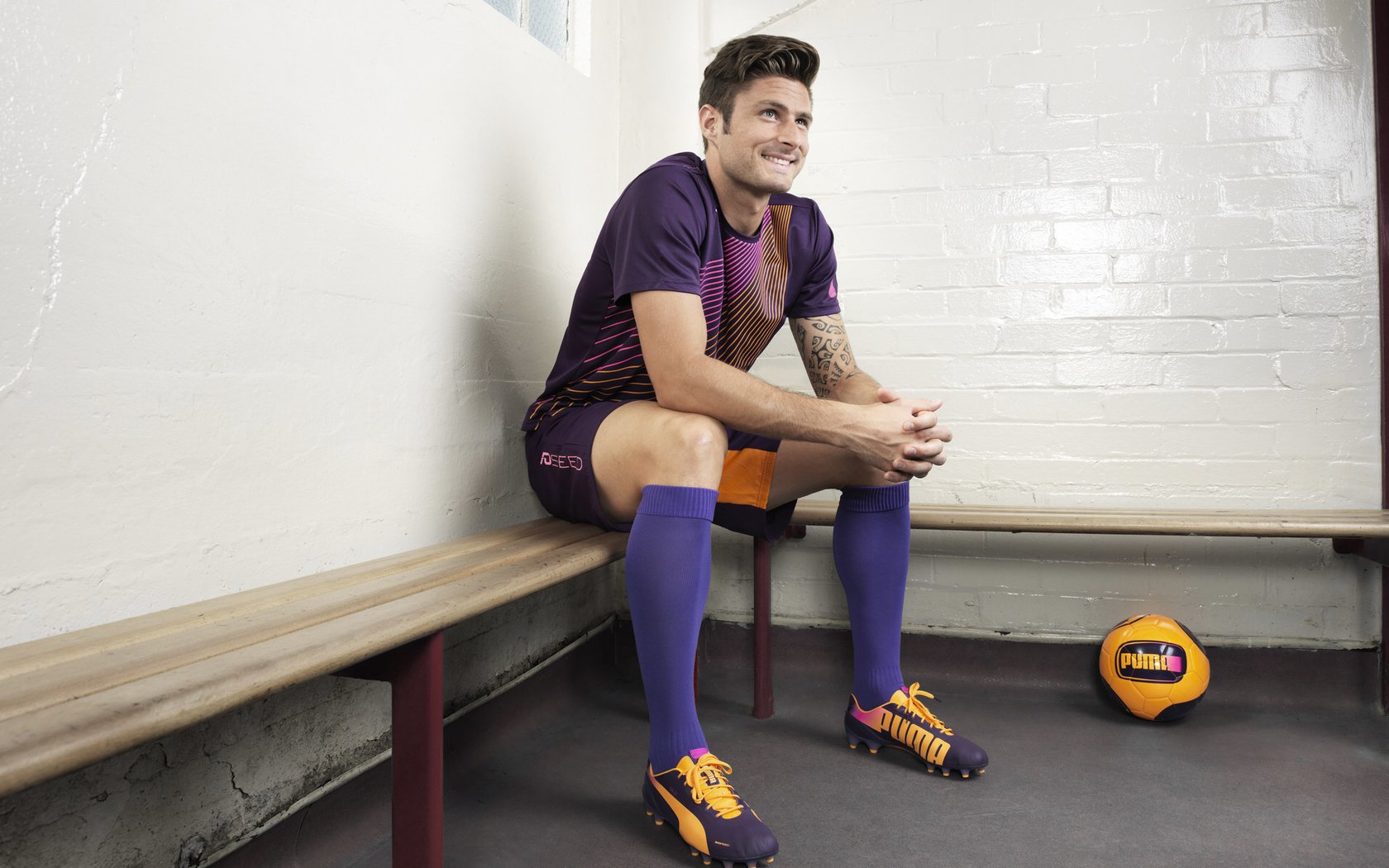 开云官网登录-塞维利亚控球率提升掌握比赛主动，塞维利亚首发阵容