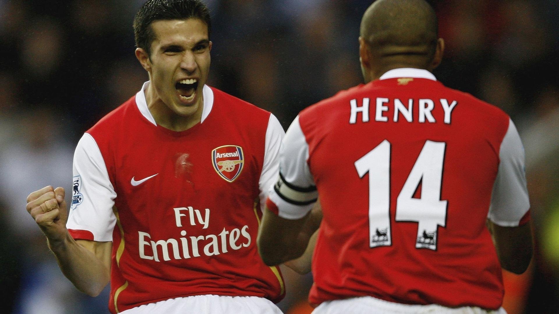 《堡垒之夜》推出“未来城市”主题皮肤，潮流引领